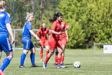 Bild 110 - F TSV Zarpen - Holstein Kiel II : Ergebnis: 2:6